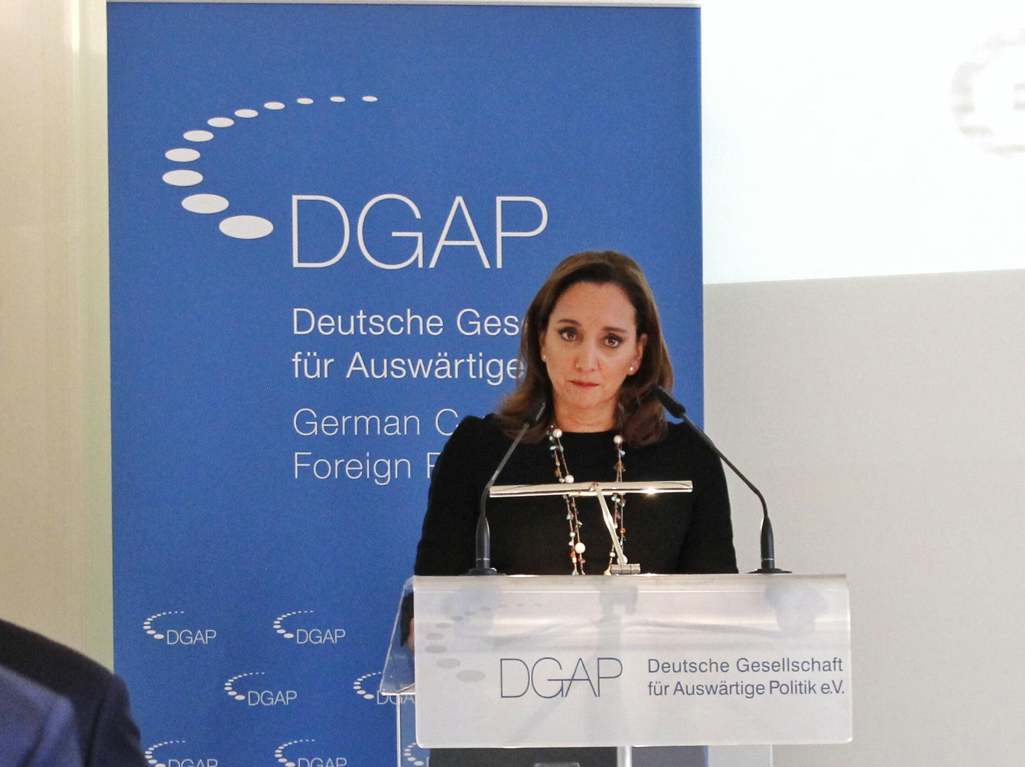 FOTO 3 Cacnciller Claudia Ruiz Massieu ofreci  una conferencia magistral en el Consejo Germano de Relaciones Exteriores.jpg