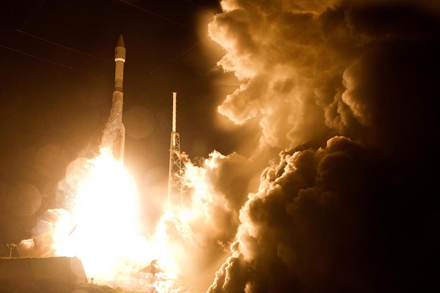 Atlas V launch of Morelos 3  LM  10 2 15 08jpg