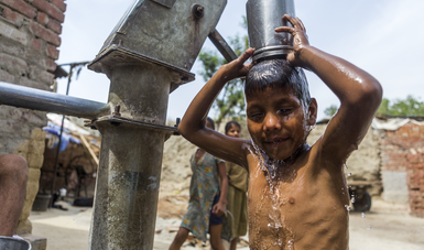 "Los líderes mundiales ahora reconocen que enfrentamos una crisis mundial del agua y que tenemos que volver a evaluar cómo valoramos y gestionamos el agua".