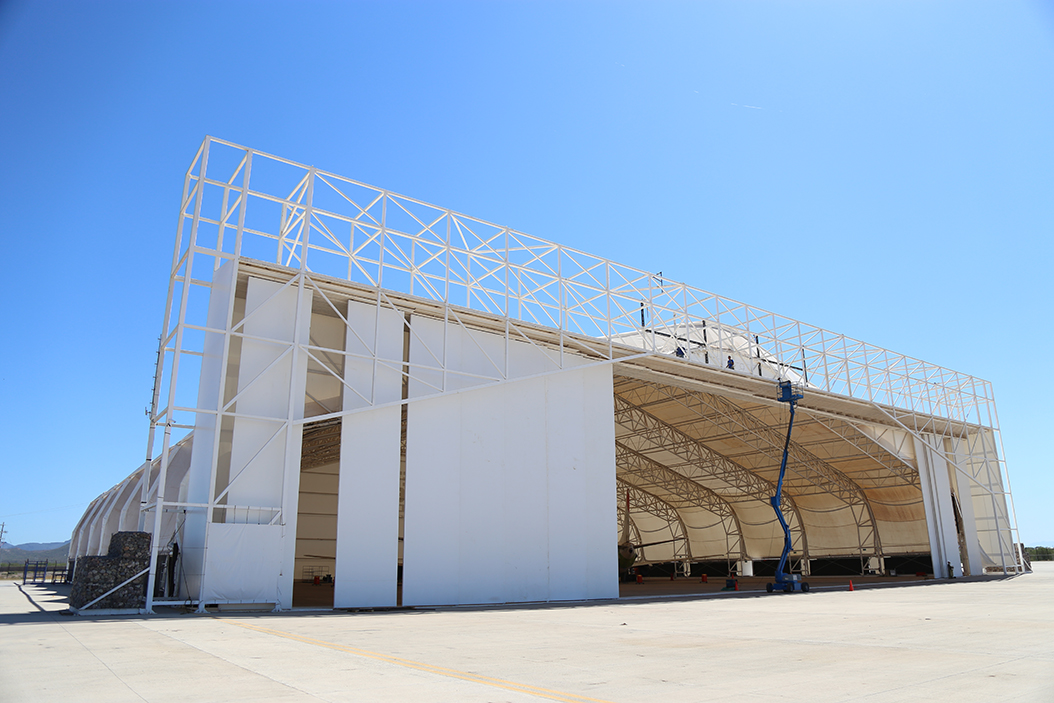 Hangares, parte de los desarrollos comerciales en ASA
