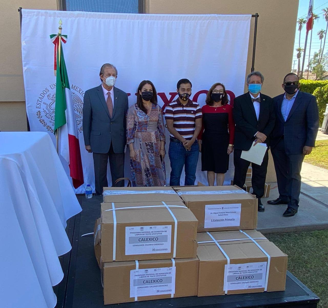 Inicia SEP entrega de Libros de Texto Gratuitos a Consulados de México en Estados Unidos