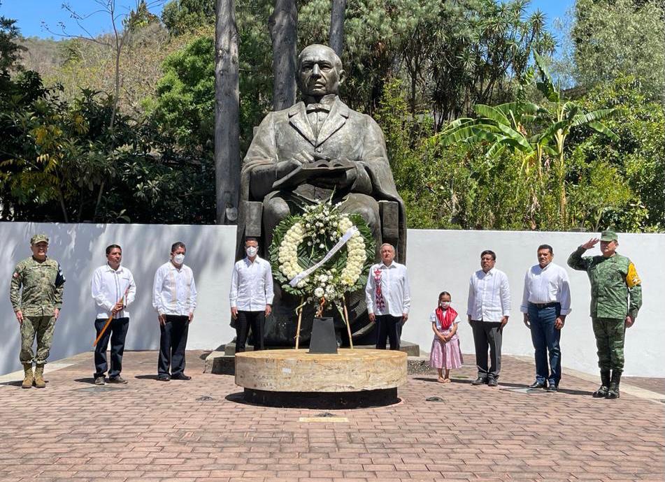  215 Aniversario del Natalicio de Benito Juárez García, desde Guelatao de Juárez, Oaxaca