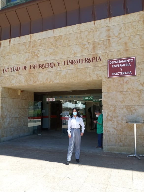 Pasante de enfermería de la FES Zaragoza que realiza su Servicio Social en la CONAMED se encuentra llevando a cabo una estancia de investigación en la Universidad de Salamanca, España.