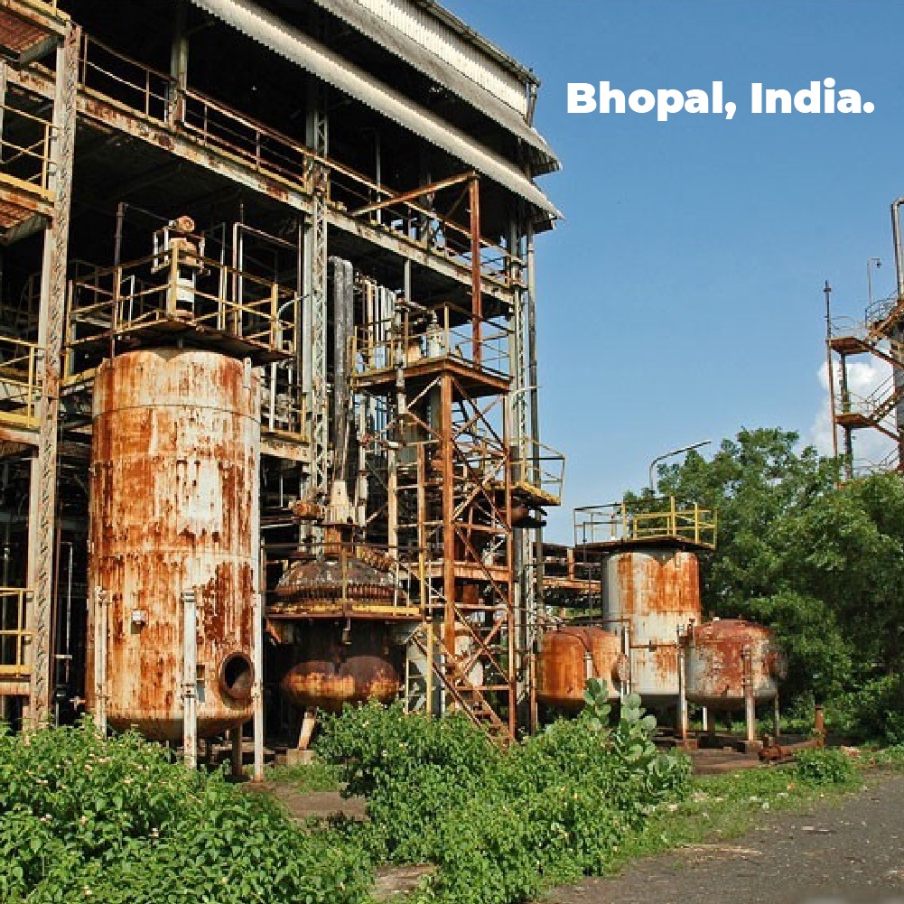 Бхопал индия. Юнион Карбайд в Бхопале. Завод Union Carbide Бхопал катастрофа. Бхопал Индия завод Юнион.