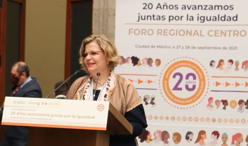 Presidenta del Inmujeres, Nadine Gasman, dando la bienvenida a los cuatros regionales del año 2021. 