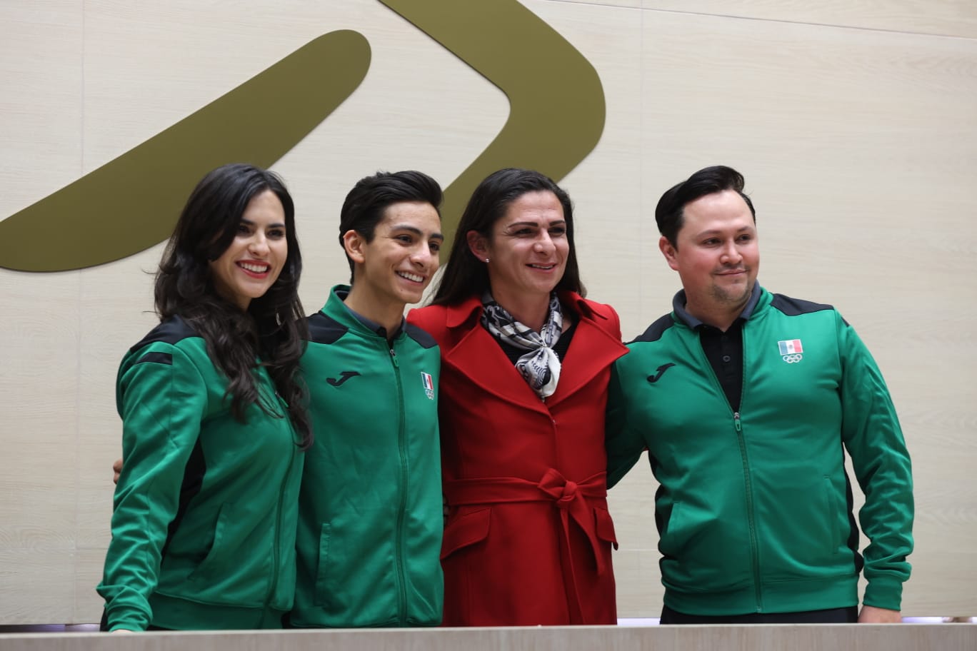 (Izq. a der.) Nancy García, Donovan Carrillo, Ana Gabriela Guevara y Gregorio García, en conferencia de prensa. CONADE
