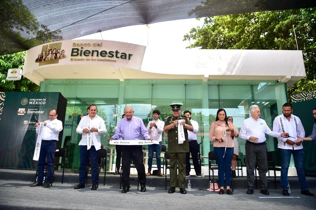Inauguración del Banco del Bienestar sucursal Coatlán