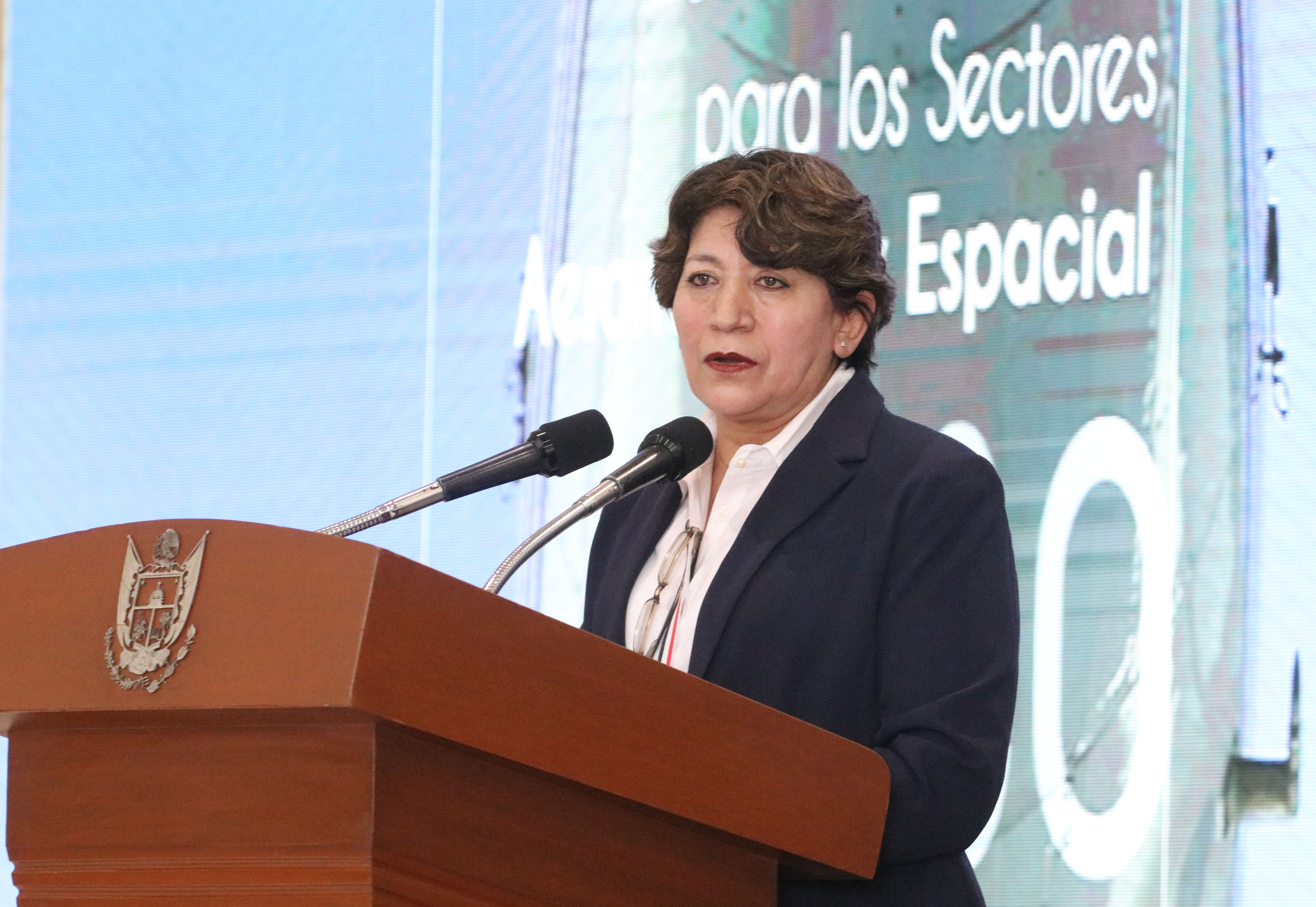 El desarrollo de esta industria es detonador del crecimiento económico, tecnológico y educativo, por lo que requiere visión de Estado: Delfina Gómez Álvarez