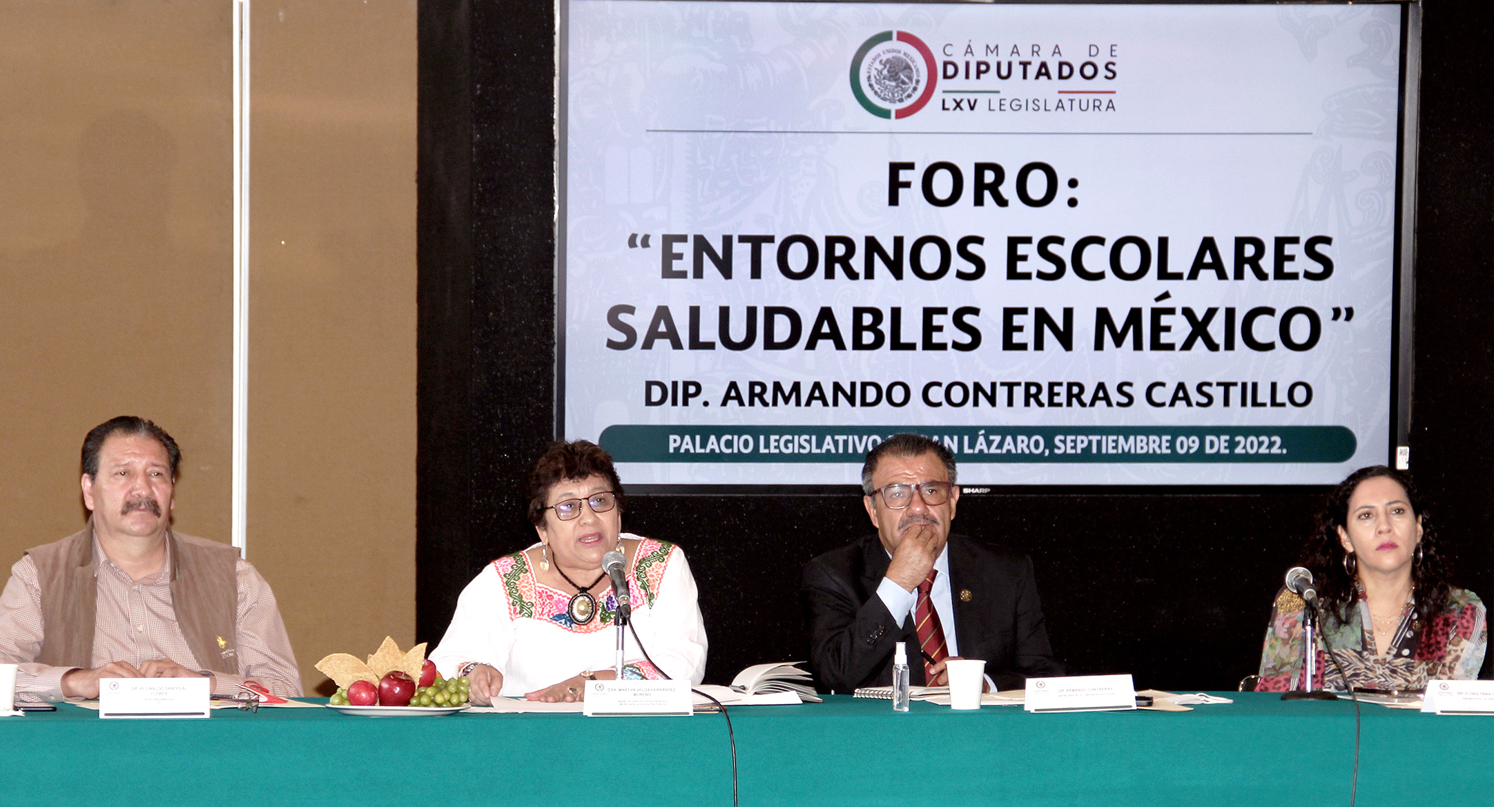 •	Participa la subsecretaria de Educación Básica, Martha Velda Hernández Moreno, en el foro “Entornos escolares saludables en México”, convocado por la Cámara de Diputados