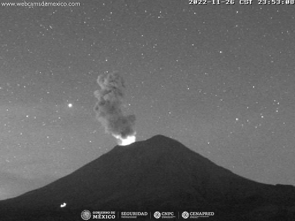 En las últimas 24 horas, mediante los sistemas de monitoreo del volcán Popocatépetl, se detectaron 56 exhalaciones