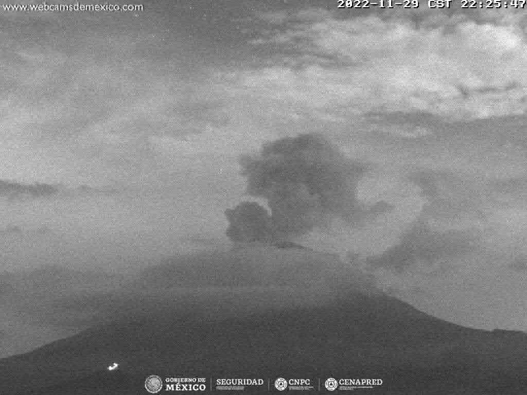 En las últimas 24 horas, mediante los sistemas de monitoreo del volcán Popocatépetl, se detectaron 86 exhalaciones.