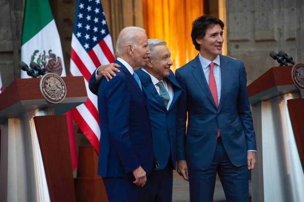 Cumbre de Líderes de América del Norte.  Reunión trilateral. Mensaje a medios de comunicación
