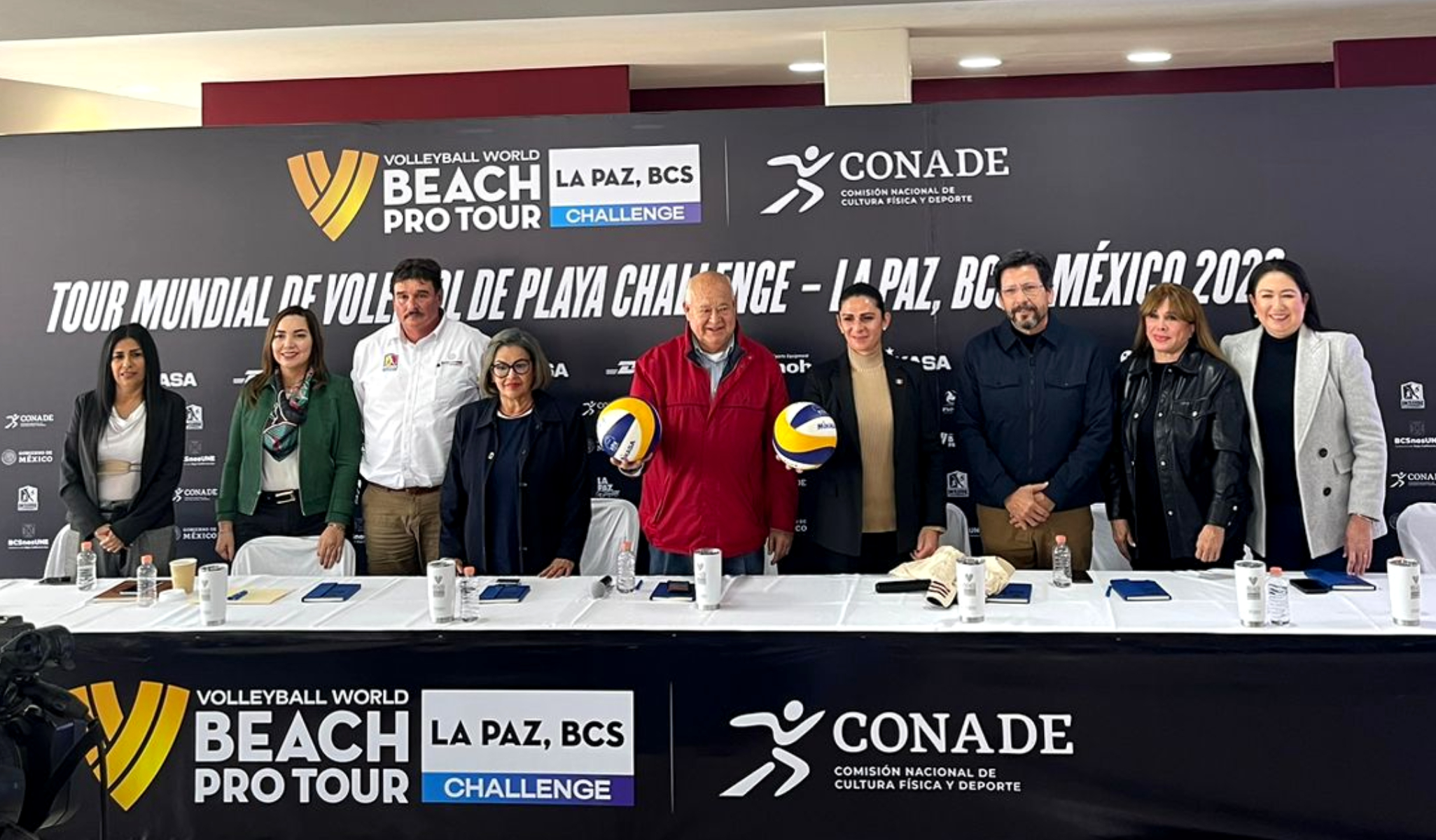 Ana Gabriela Guevara, directora general de la CONADE, encabeza presentación del Tour Mundial de Voleibol de Playa Challenge, en La Paz. Cortesía
