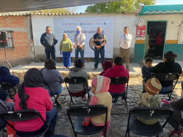 Abre nueva lechería en Ajuchitlancito, municipio de Pedro Escobedo ...