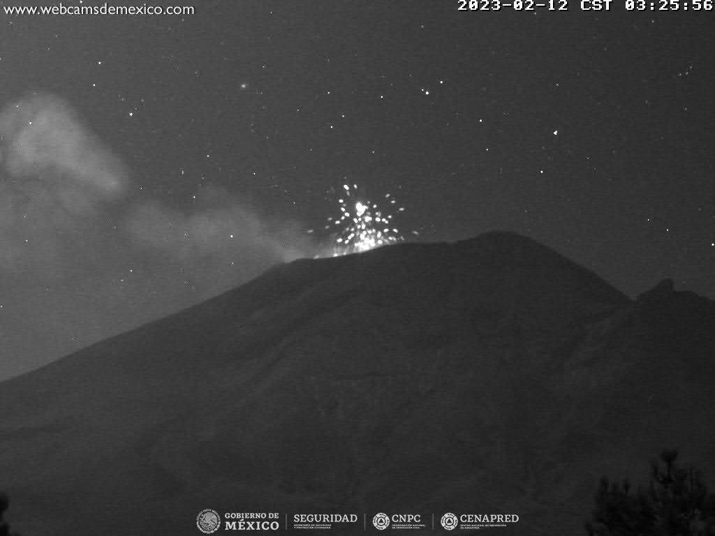 En las últimas 24 horas, mediante los sistemas de monitoreo del volcán Popocatépetl, se detectaron 144 exhalaciones