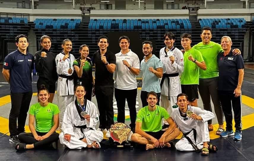 Selección nacional de taekwondo en el Pan Am Series, Brasil 2023, en Río de Janeiro. CONADE