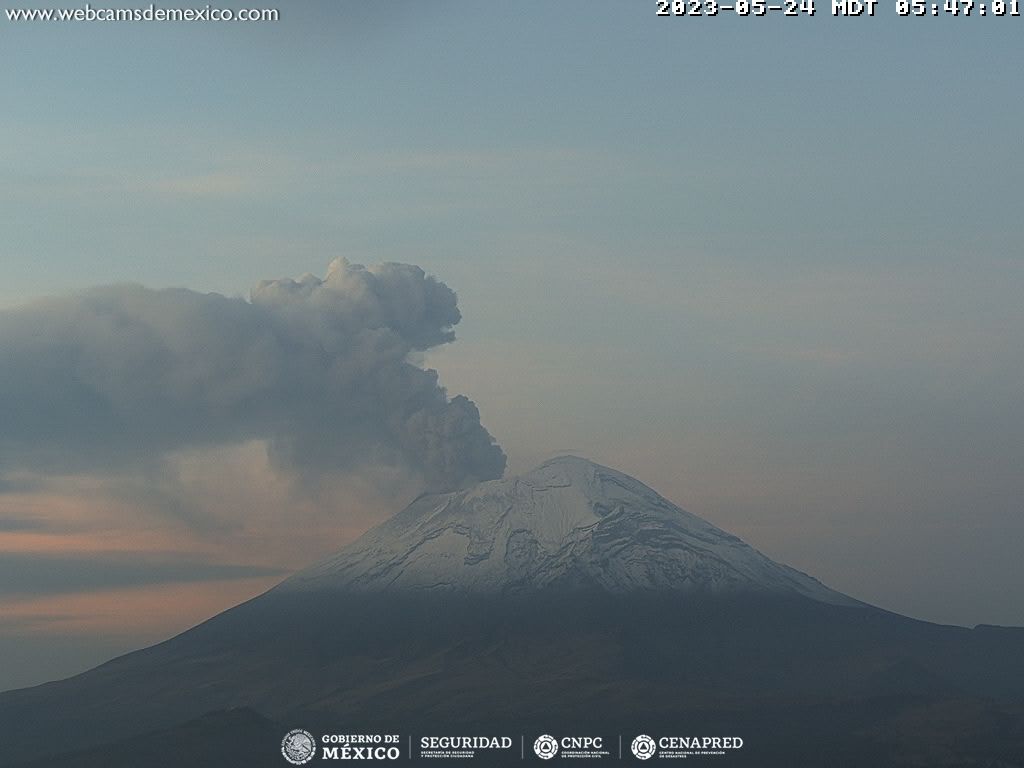 En las últimas 24 horas, mediante los sistemas de monitoreo del volcán Popocatépetl, se detectaron 10 exhalaciones