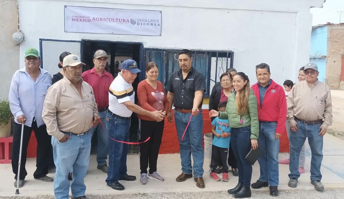 Habitantes hidrocálidos de El Chayote recuperan tienda de abasto popular