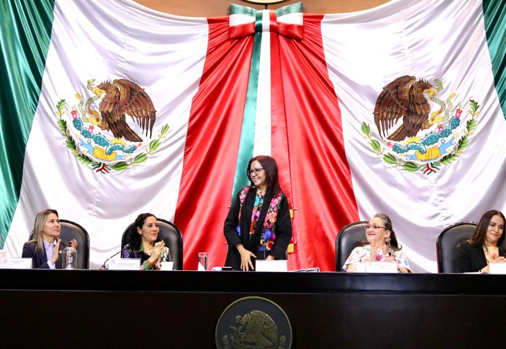 •	Comparece Leticia Ramírez ante la Comisión de Educación de la Cámara de Diputados, con motivo de la Glosa del V Informe de Gobierno del Ejecutivo federal