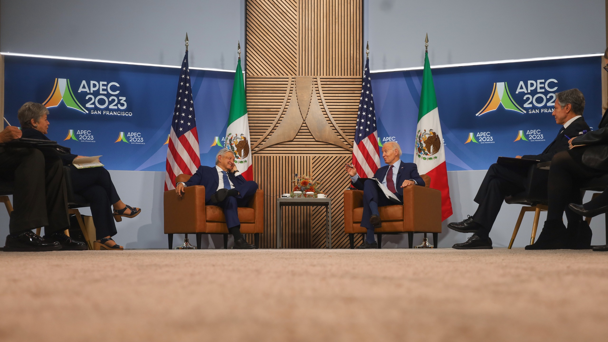 APEC: Reunión bilateral de los presidentes de México y Estados Unidos