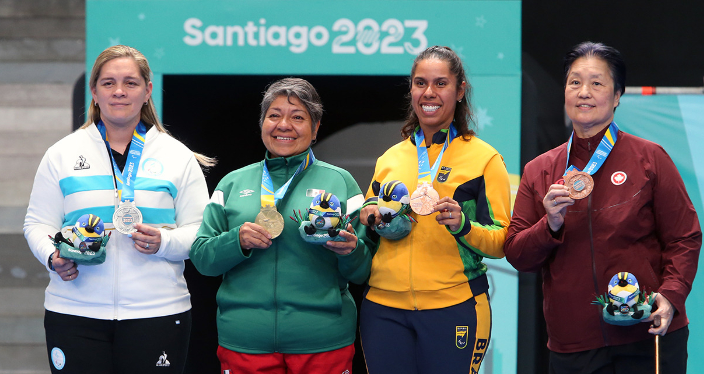 Claudia Pérez Villalba, medallista de oro (para tenis de mesa), en los Juegos Parapanamericanos Santiago 2023. CONADE
