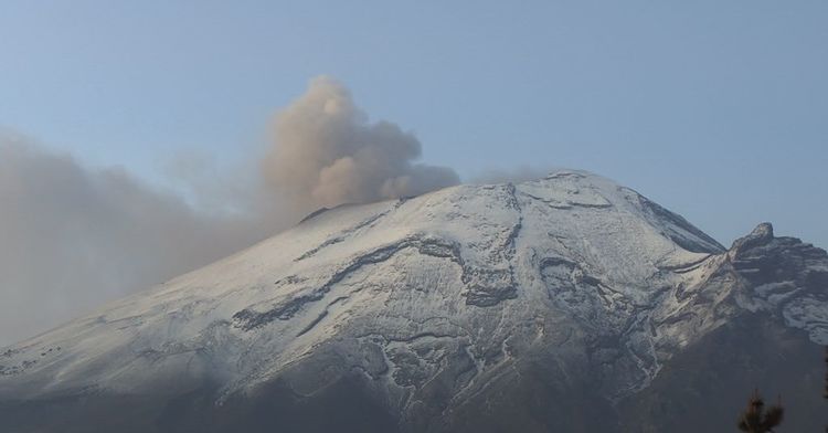 Se detectaron 96 exhalaciones, acompañadas de vapor de agua y otros gases volcánicos.