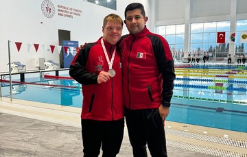 México ocupó el tercer lugar del medallero en natación síndrome de Down de los Segundos Juegos Trisomía Antalya 2024. CORTESÍA