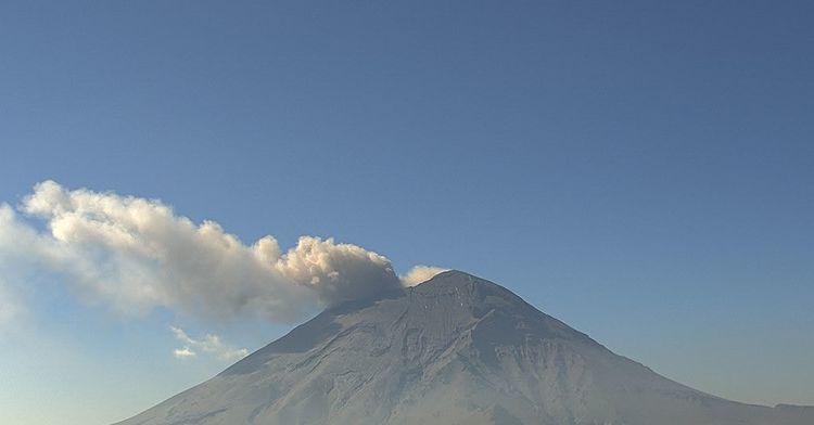 En las últimas 24 horas, mediante los sistemas de monitoreo del volcán Popocatépetl, se detectaron 44 exhalaciones