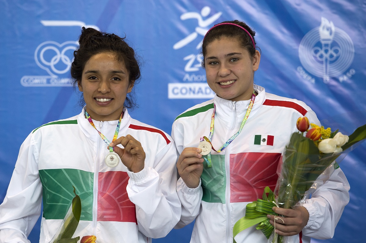 Cortesía FDP. 
Arantxa Chávez y Dolores Hernández se colgaron la plata en los saltos sincronizados de 3 metros en el Festival Deportivo Panamericano.