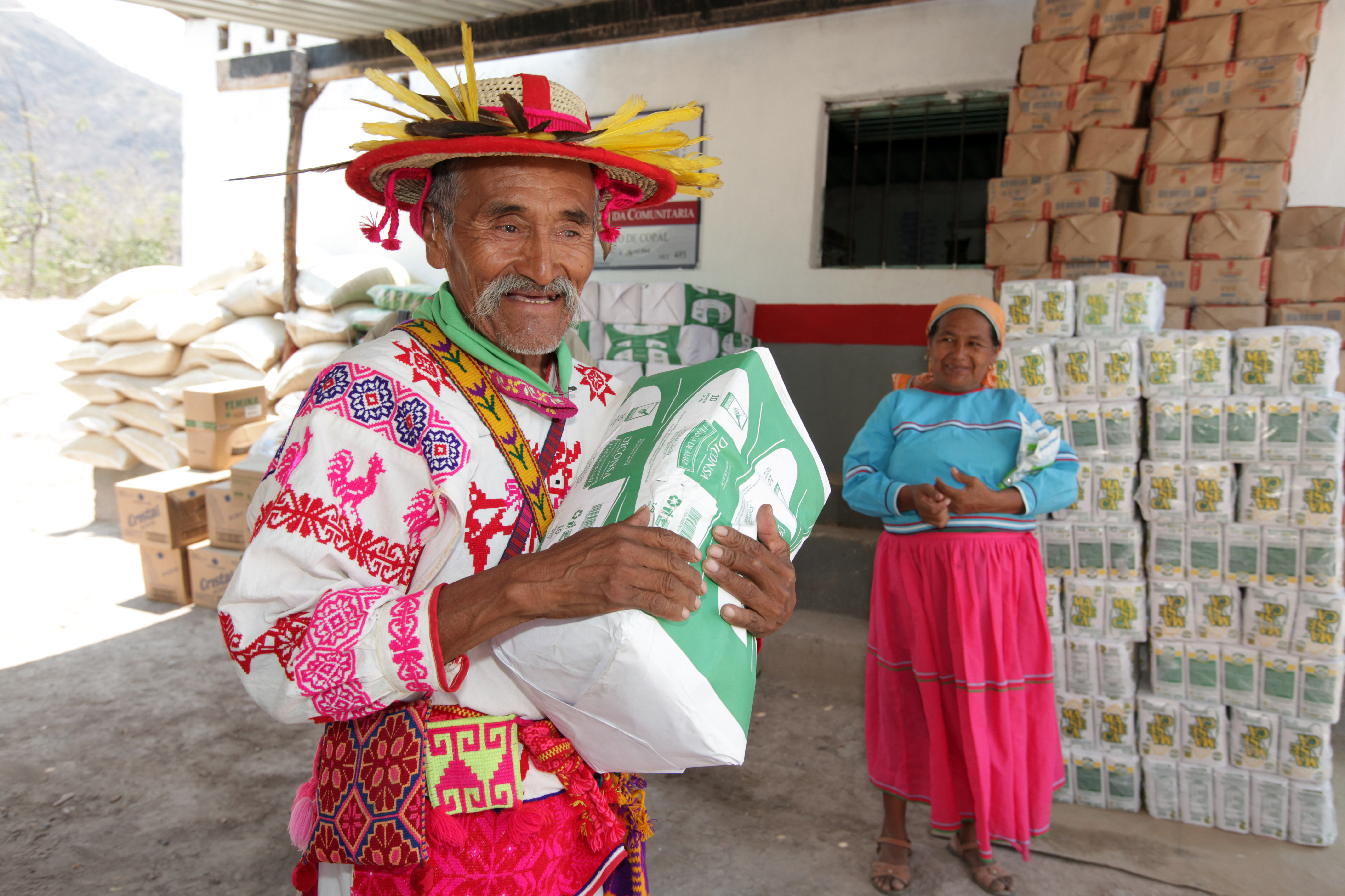 DICONSA ofrece cobertura a 54.8% de las poblaciones indígenas que hay en el país con productos sanos, variados y suficientes 