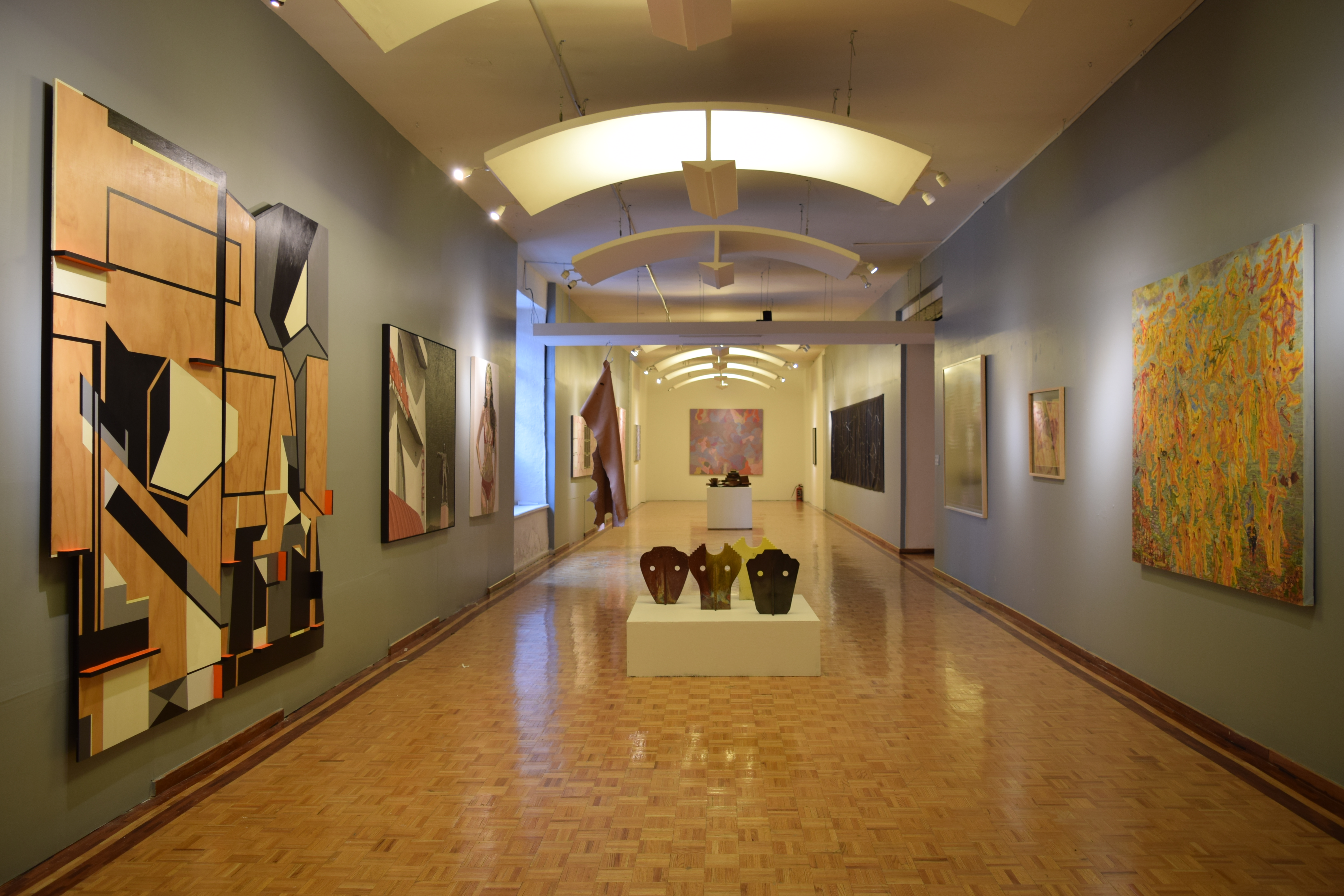 Exposición colectiva de 55 artistas inscritos al programa “Pago en especie del SAT” en el Museo de la Cancillería.