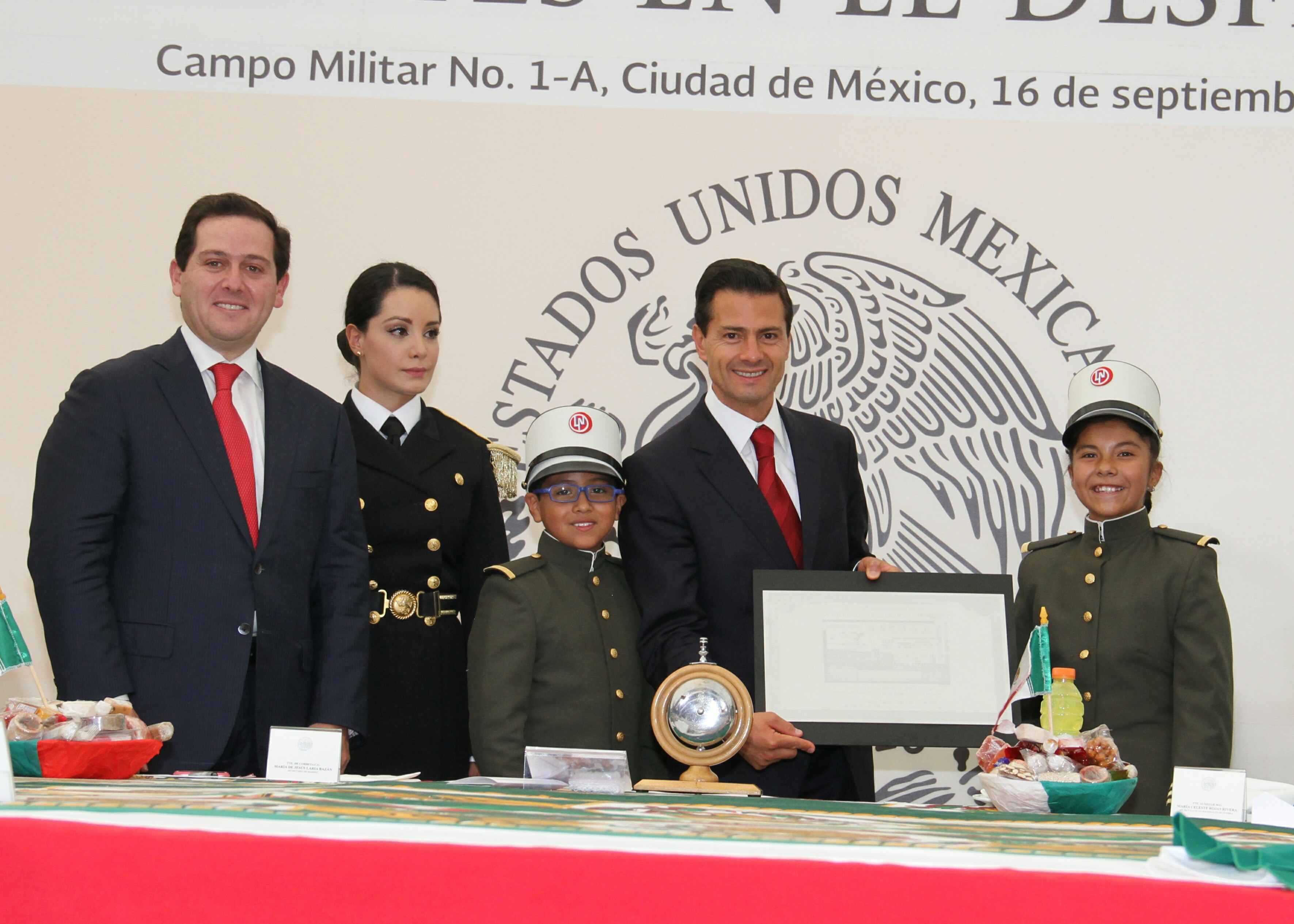 •	Con el Sorteo Magno No. 361, la LOTENAL se sumó a los festejos por el 206 Aniversario de la Independencia de México y reconoció a las Fuerzas Armadas por su lealtad al pueblo de México