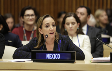Canciller Claudia Ruiz Massieu participando en la Asamblea General de la ONU