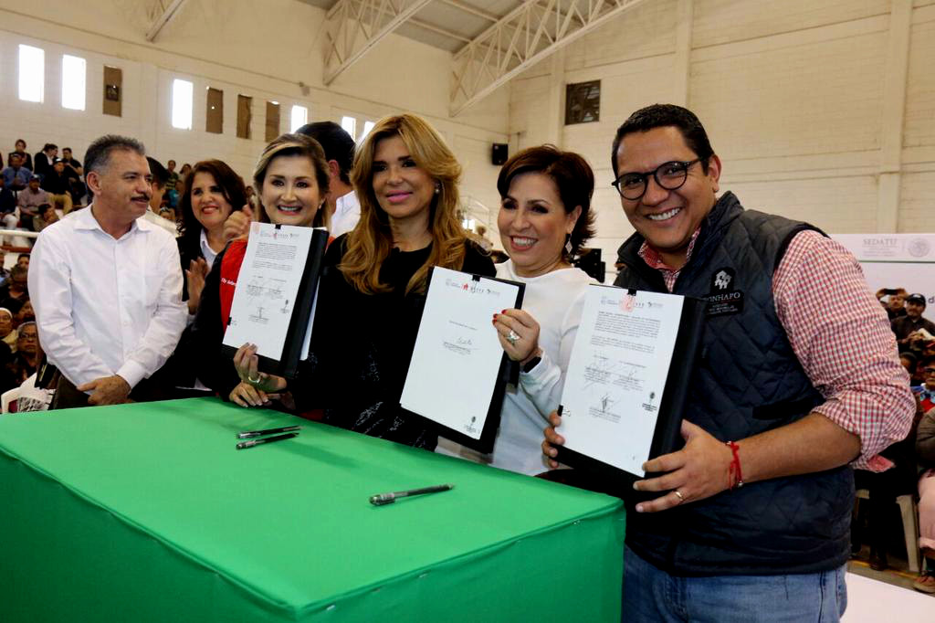 Firma de convenio de colaboración entre el Gobierno del Estado de Sonora, la SEDATU y el FONHAPO