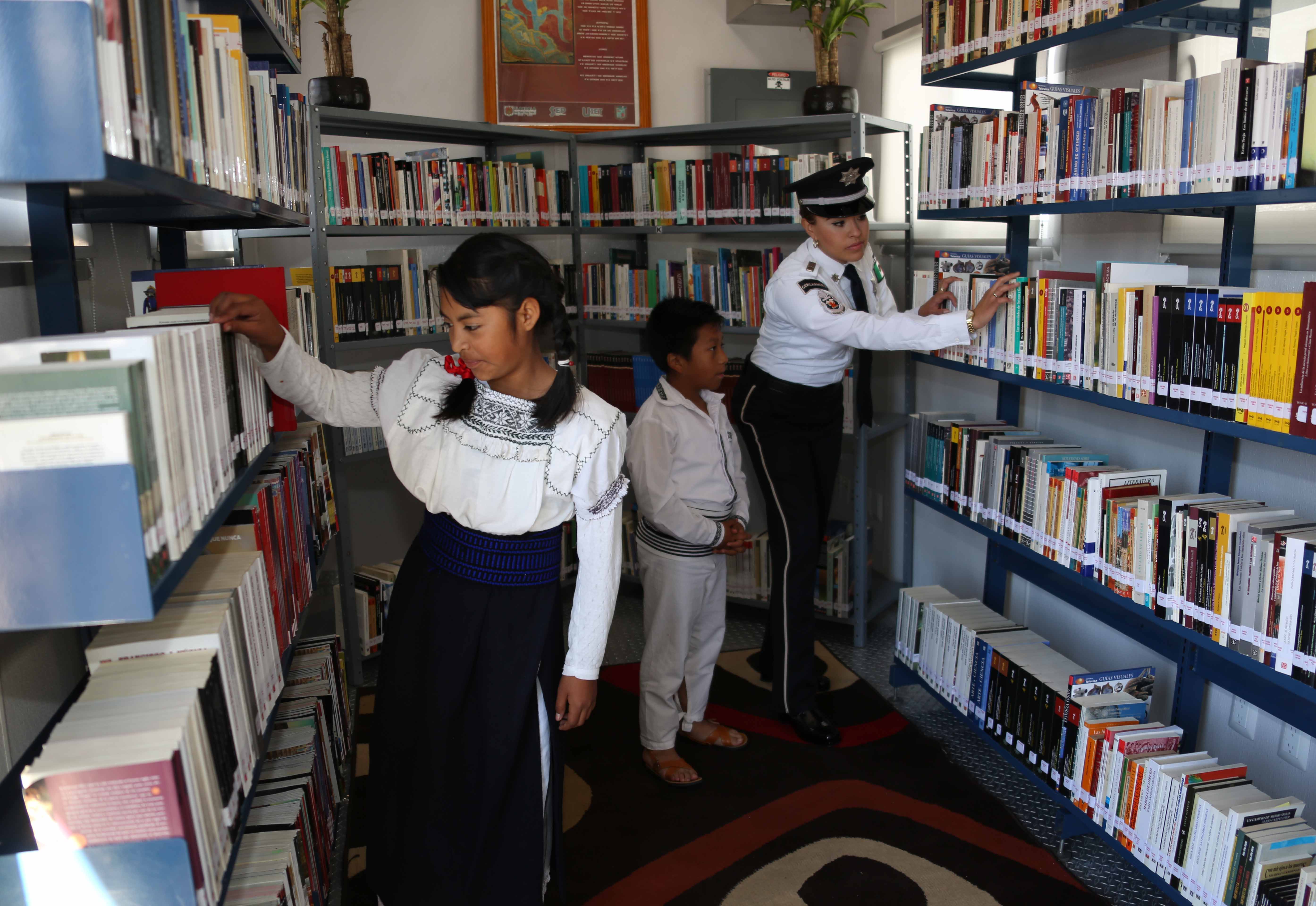 Inauguración de la Biblioteca Itinerante “Xavier Velasco”, en el Estado de Tlaxcala