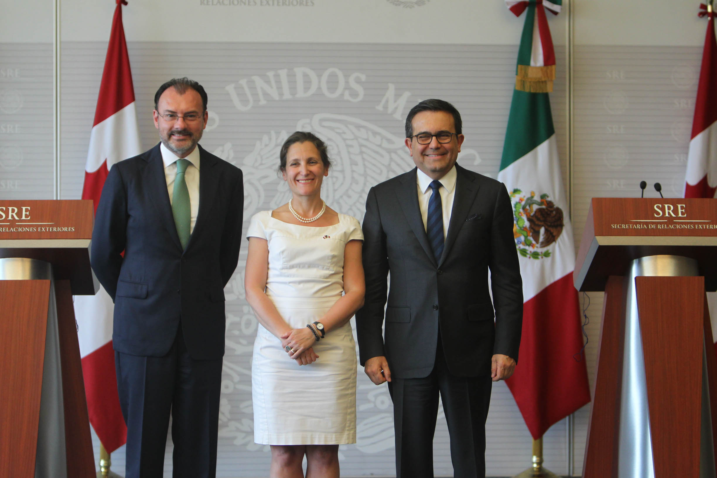 Coinciden México y Canadá en que renegociación del TLCAN será trilateral