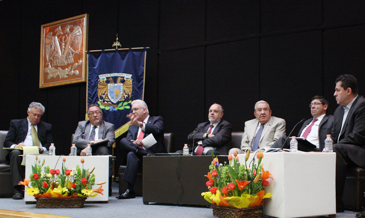 Foro sobre Seguridad Alimentaria, celebrado dentro del ciclo Desafíos de la Nación de la UNAM.