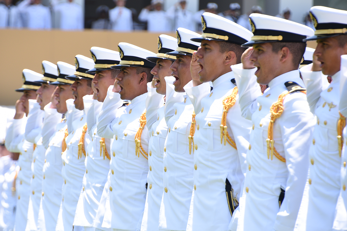 Graduación de Cadetes de la Heroica Escuela Naval Militar 2017.