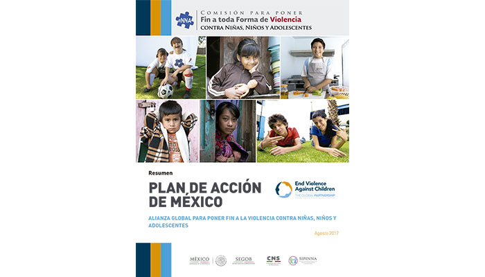 Siete niñas y niños en la portada del documento de resumen del Plan de Acción de México.