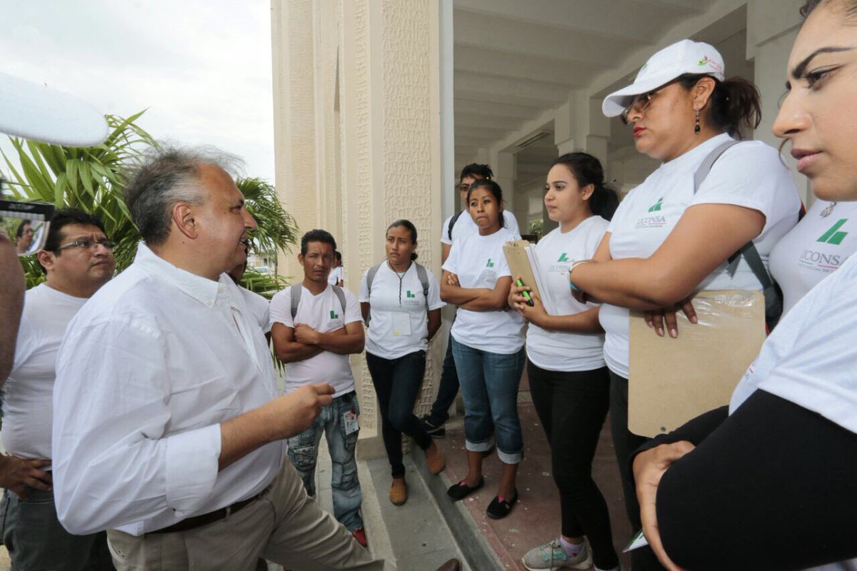 Personal de Liconsa apoya en censo de
viviendas afectadas por sismo en Oaxaca