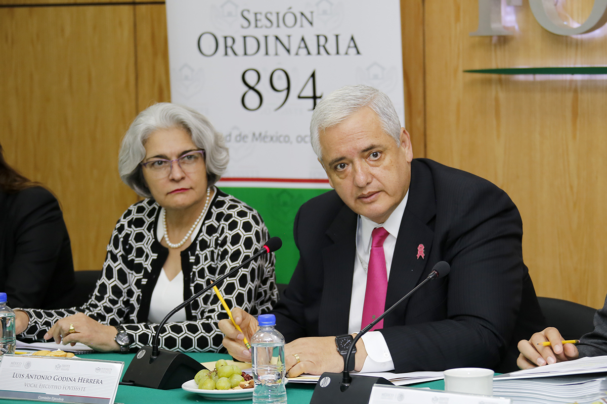El Vocal Ejecutivo, Luis Antonio Godina Herrera, presidió la sesión ordinaria 894 de la Comisión Ejecutiva del Fondo