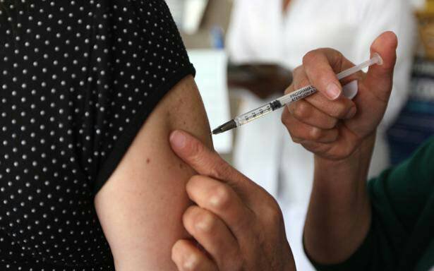 Vacunarse contra la influenza es fundamental para personas con alto riesgo de sufrir complicaciones como niñas\os, mujeres embarazadas y con Enfermedades Crónicas
