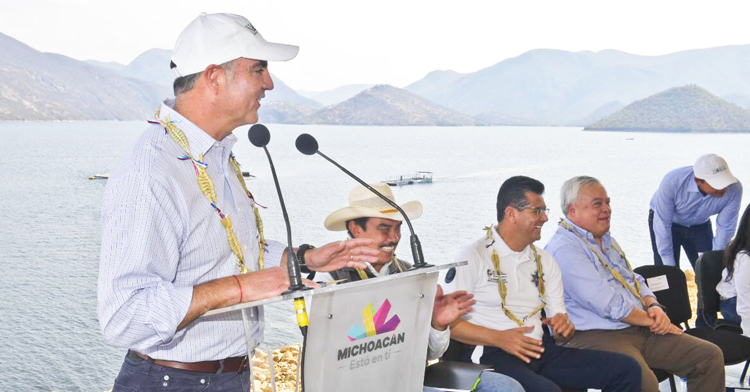 “La acuacultura va a ser el futuro de la alimentación del mundo”: Mario Aguilar Sánchez, titular de la Comisión Nacional de Acuacultura y Pesca (CONAPESCA).