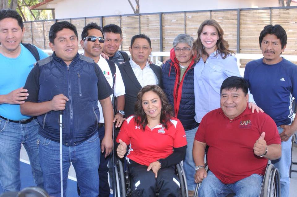 Laura Barrera Fortoul, inauguró la rehabilitación de la Unidad Deportiva del Sistema DIF Oaxaca.