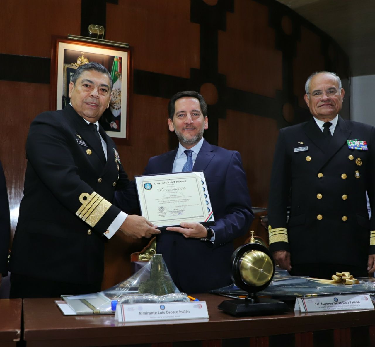 Con el Sorteo de Diez No. 174, la LOTENAL reconoció a esta institución de la Secretaría de Marina-Armada de México que en el 2015 se sumó al gran proyecto educativo del país, encabezado por el Presidente Enrique Peña Nieto
 