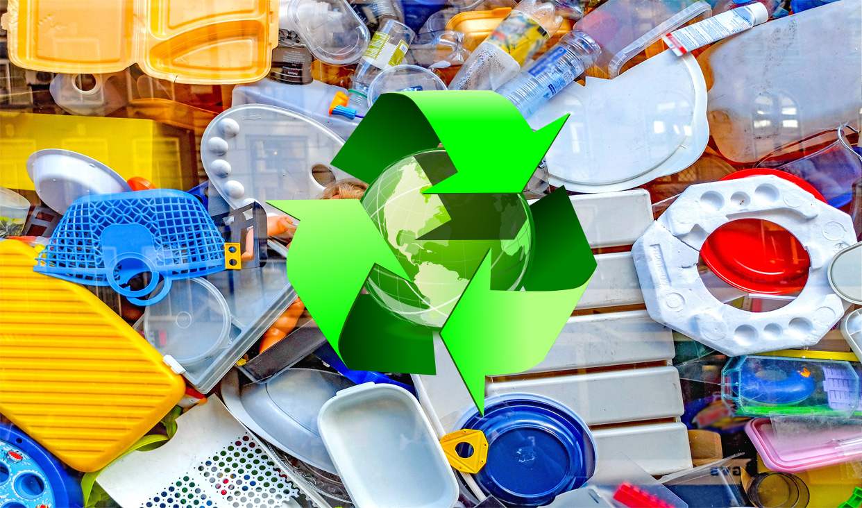 La Secretaría de Medio Ambiente y Recursos Naturales busca que la población contribuya con acciones en materia de gestión integral de residuos y su aprovechamiento.