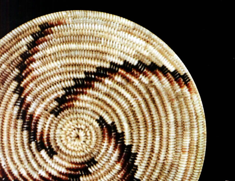 Artesanía con fibras naturales del pueblo kumiai de San José de la Zorra, Baja California.