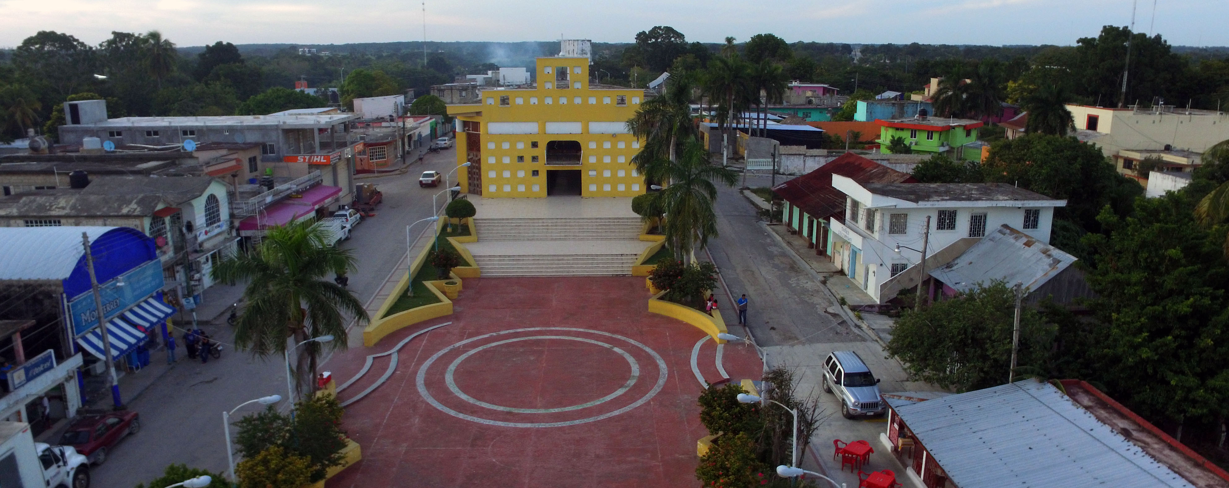 Plaza del municipio de Candelaria, Campeche.
