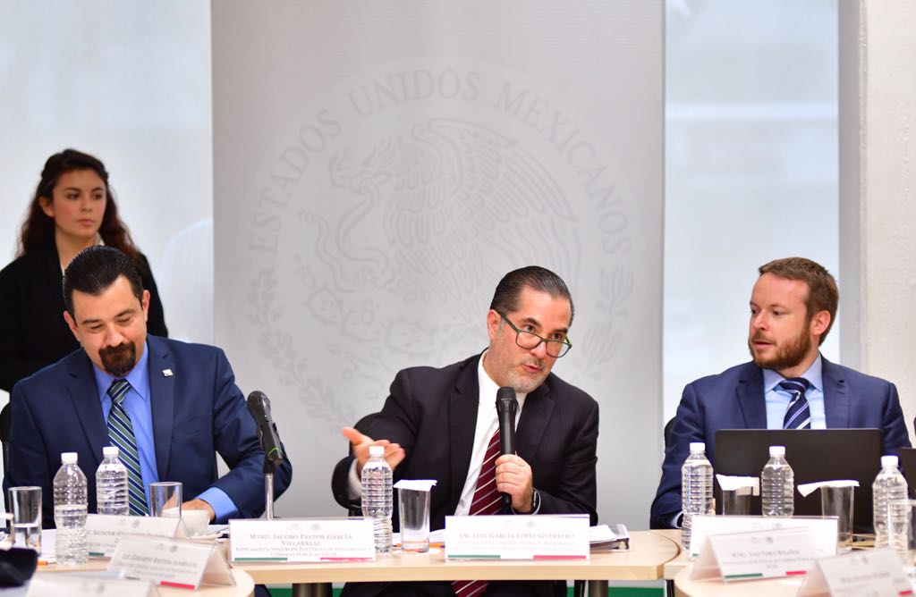 Revisa OCDE con SFP actividades para atender recomendaciones sobre integridad en México