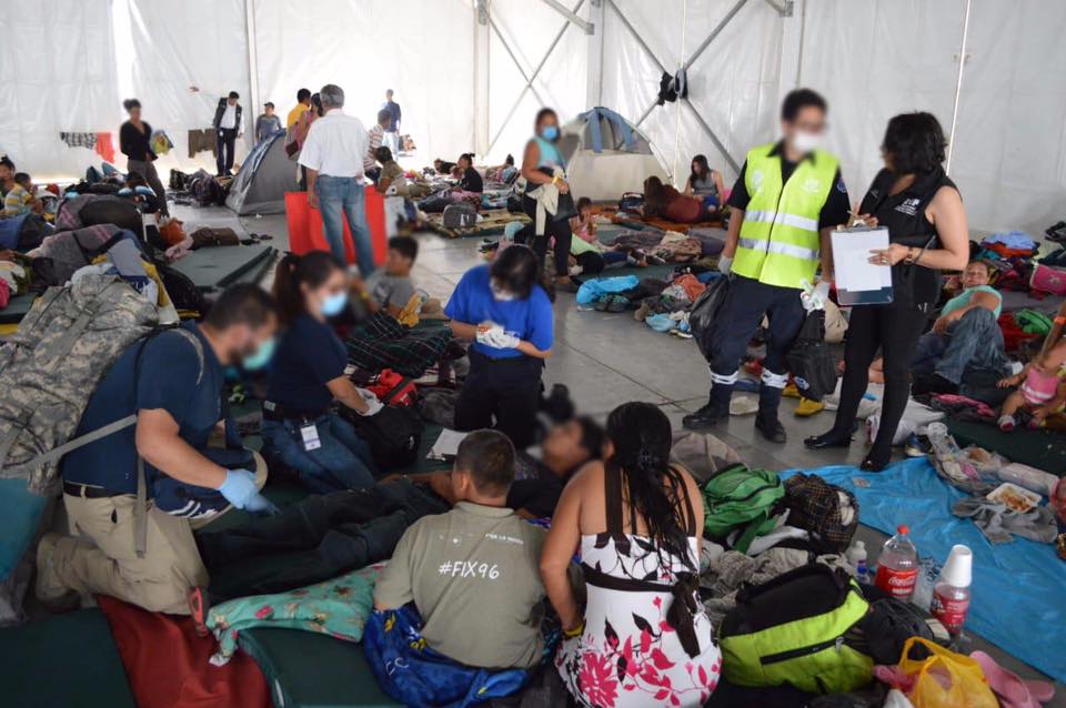 Atiende DIF Nacional a niñas, niños y adolescentes de la caravana migrante.